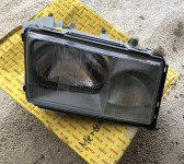 w124 prednje desno svjetlo MERCEDES 190 prednje desno 0301073306