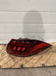 Zadnja desna lampa mercedes gle w176 2022