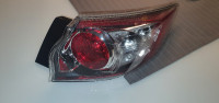 ZADNJA DESNA LAMPA VANJSKA MAZDA 3 5vrata, Deppo