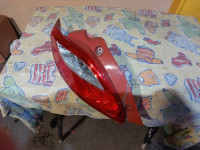 Zadnja lampa Mazda 2
