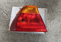 zadnja leva luč BMW serija 3 e46 zadaj levo limuzina