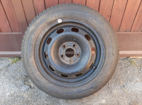 2001 Firestone guma + VW felga 185/60 R14