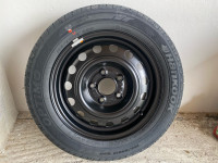 Rezervna guma 15'' rupe 5x114.3, 1 kom. + dizalica