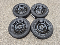 NOVE celicne felge 16 5x100 Skoda Kamiq Scala sa NOVIM zimskim gumama