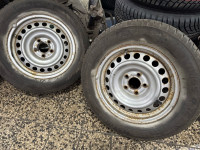 Čelične felge 16''sa gumama 215/65/16 rupe 5x114.3, 4 kom.