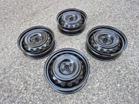 NOVE celicne felge 17 4x100 Toyota Aygo X 5J ET40
