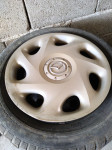 Original felge s zimskim gumama Mazda 323 ditd,