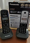 Fiksni bežićni telefon  Panasonic 2 komada, prodajem...