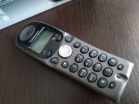 Panasonic bežični telefon sa bazom za punjenje