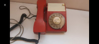 Stari telefon Iskra