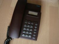 telefoni - telefonija -mikroutikači ,komponente, priključci