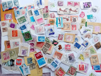 Poštanske marke 500 kom na papiru