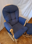Fotelja za ljuljanje s tabureom