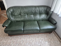 KOŽNI TROSJED SA DVIJE FOTELJE