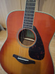 Prodajem akustičnu gitaruYamaha FG820