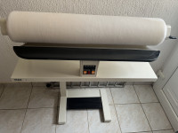 Valjak glačalo PFAFF 85cm prodajem u dobrom stanju 200,00 €