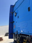 Bočni spojleri kabine Mercedes Actros