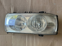 DAF XF / CF, prednji desni far, 2007. - 2013.