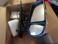 FORD TRANZIT  DESNI RETROVIZOR od 2015 god.