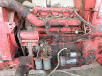 Traktor IHC 624 58Ps motor