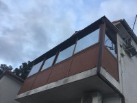 balkonska aluminijska stijena