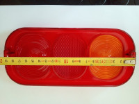 ZADNJA PLASTIKA LAMPE JCB