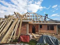 Gradnja obiteljskih kuća po sistemu "Pod krov "