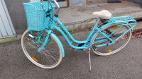Bicikl gradski ženski AVENUE *** HITNO ***