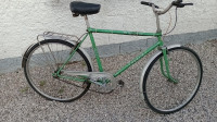 Prodajem oldtimer biciklo za ugodno vozikanje sa rezervnim sicom