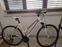 Prodajem ženski bicikl GENESIS