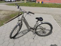 Trek Navigator 2.0 gradski bicikl