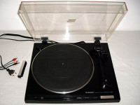 Gramofon Pioneer PL-930