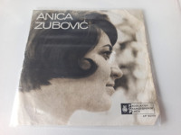 Anica Zubović – Nikad Neće Proći Leto