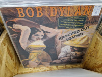 BOB DYLAN - KNOCKED OUT LOADED