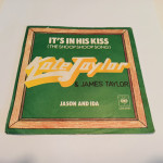 Kate Taylor ‎– It's In His Kiss