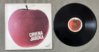 LP PLOČA, CRVENA JABUKA - ZA SVE OVE GODINE