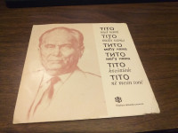 SINGL TITO MEĐU NAMA UZ MARŠALA TITA