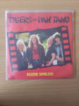 Tygers of Pan Tang - Suzie Smiled