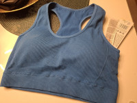 PLAVI GRUDNJAK TOPIĆ VEL S/M - NOVO S ETIKETOM