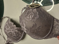 SIVI ČIPKANI GRUDNJAK 75 B - NOVO