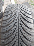 Gume cjelogodišnje Goodyear 195/65/15 2 kom.