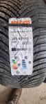 Gume cjelogodišnje Maxis 255/40/18 2 kom.