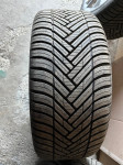 Gume  Hankook kinergy 235/40/18 4 kom gotovo potpuno nove