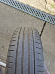 Gume ljetne Bridgestone 195/55/16 4 kom.