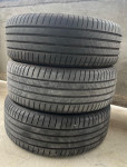 Gume ljetne Bridgestone 205/55/17 3 kom.