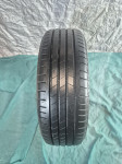 Gume ljetne Bridgestone 215/60/17 4 kom.