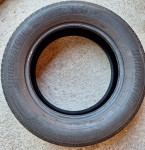 Gume ljetne Bridgestone 225/60/17 4 kom. 80 Eur