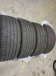 Gume ljetne Bridgestone 245/45/19 4 kom.