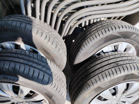 Gume ljetne Dunlop 195/65/15 4 kom.