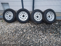 Gume ljetne 205/70 R15 sa felgama za Suzuki Jimny